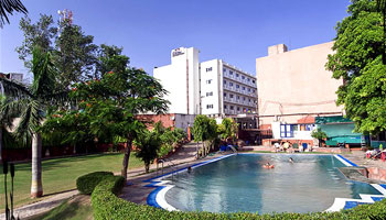 Atithi Hotel, Hotel at walking distance from Taj Mahal - Biz Agra