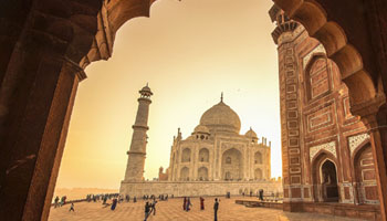 Taj Mahal - Historical Munuments Agra